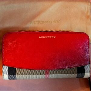 Burberry Elmore House Wallet